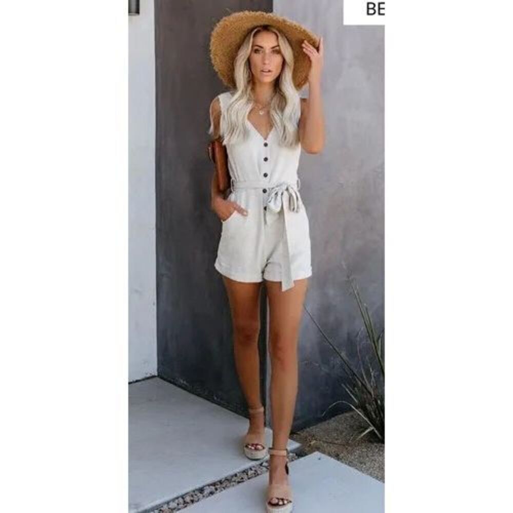 Vici Garned Pocketed Button Down Romper Size M